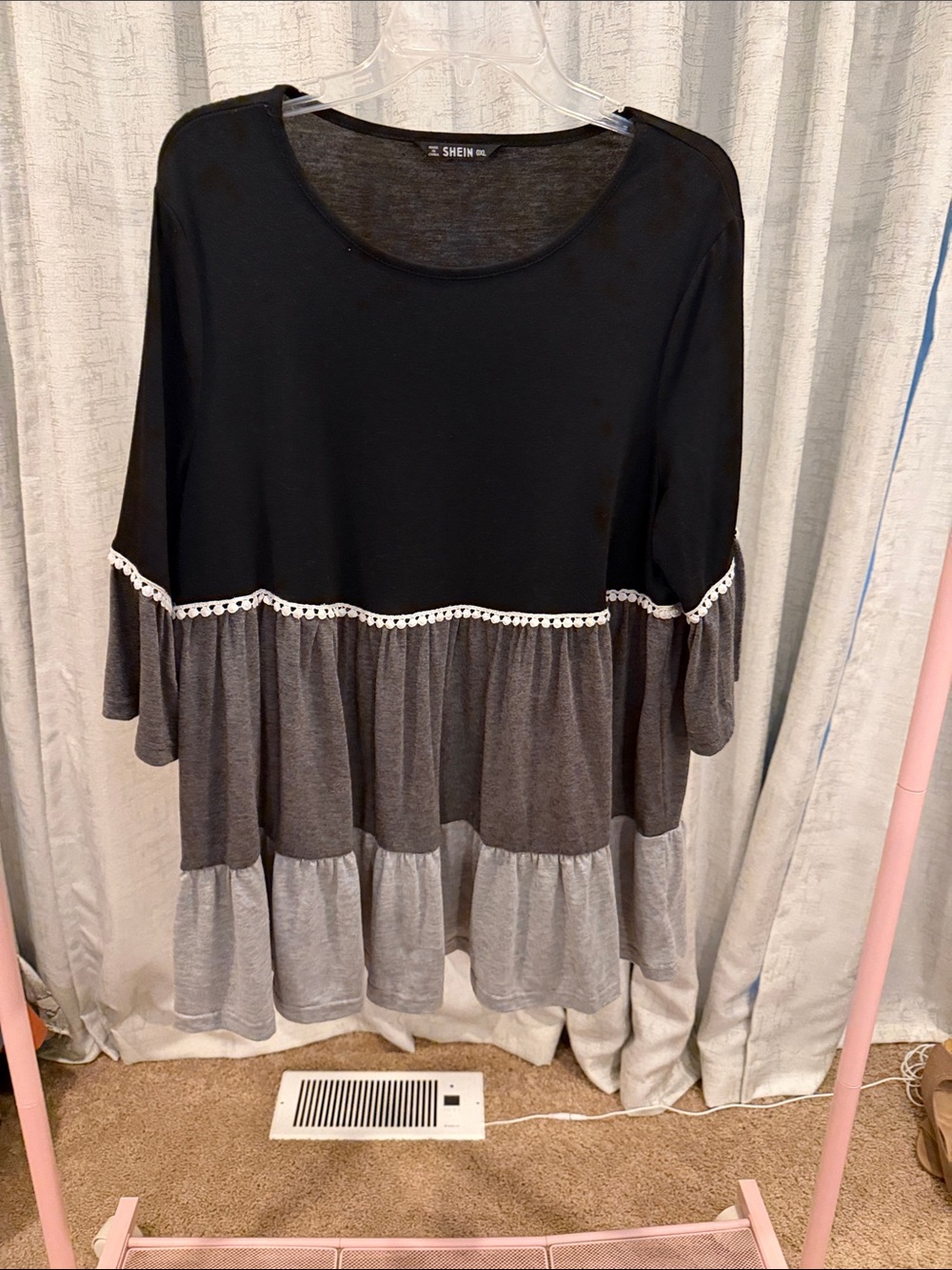 SHEIN Black, Dark Gray & Light Gray Tiered Scoop Neck top